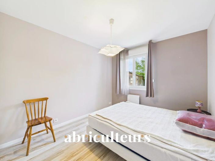 Image No.6-3 Bed House for sale