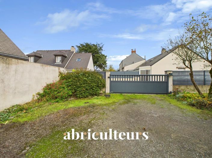 Image No.9-3 Bed House for sale