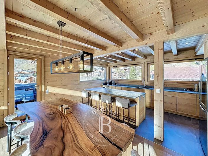 Image No.13-5 Bed House for sale