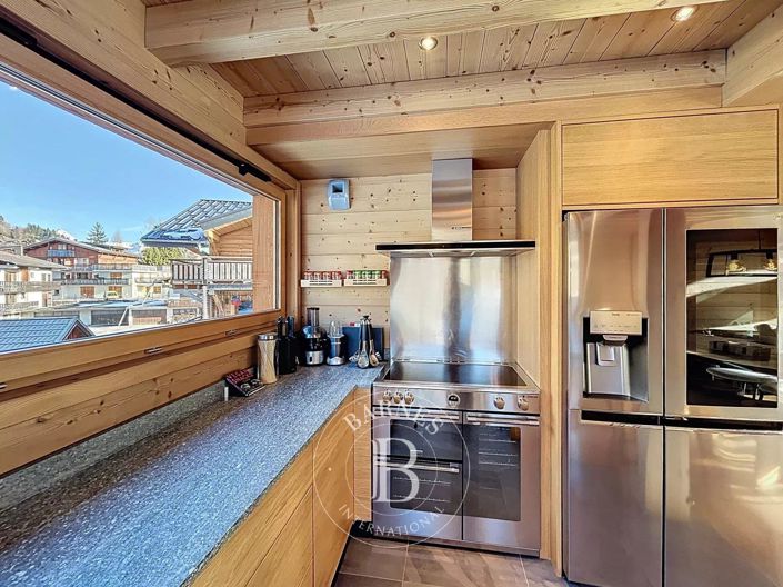 Image No.16-5 Bed House for sale