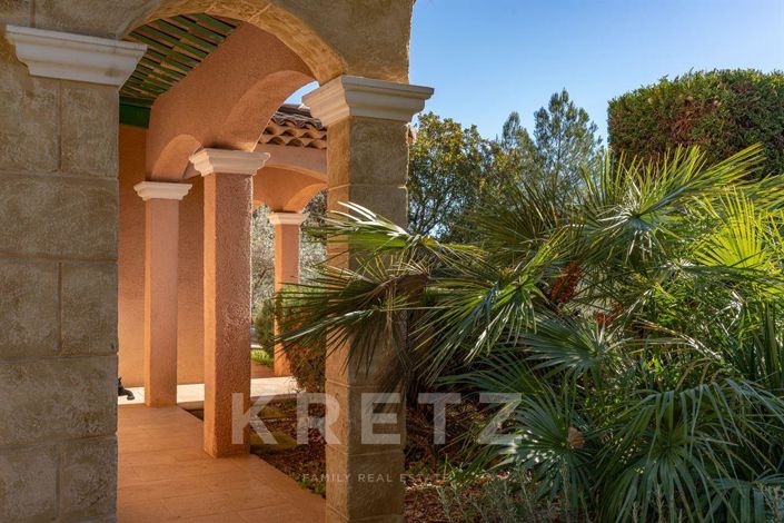 Image No.3-6 Bed House for sale