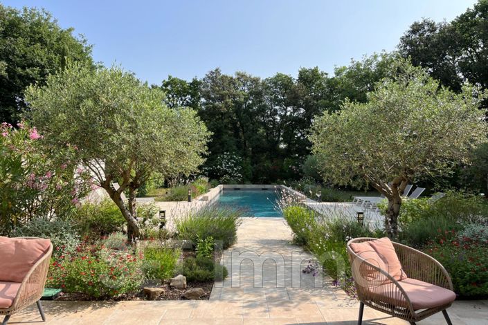 Image No.2-5 Bed House for sale