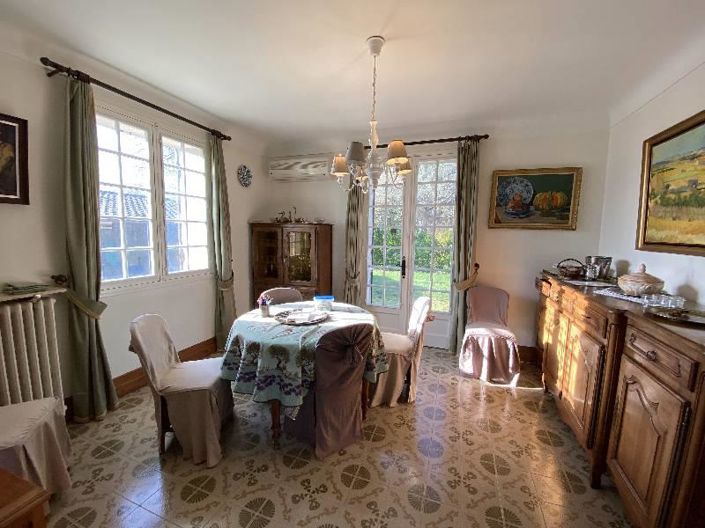 Image No.3-4 Bed House for sale