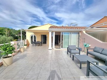 1 - Cavalaire-sur-Mer, Apartment