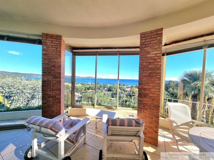 Image No.8-3 Bed House for sale