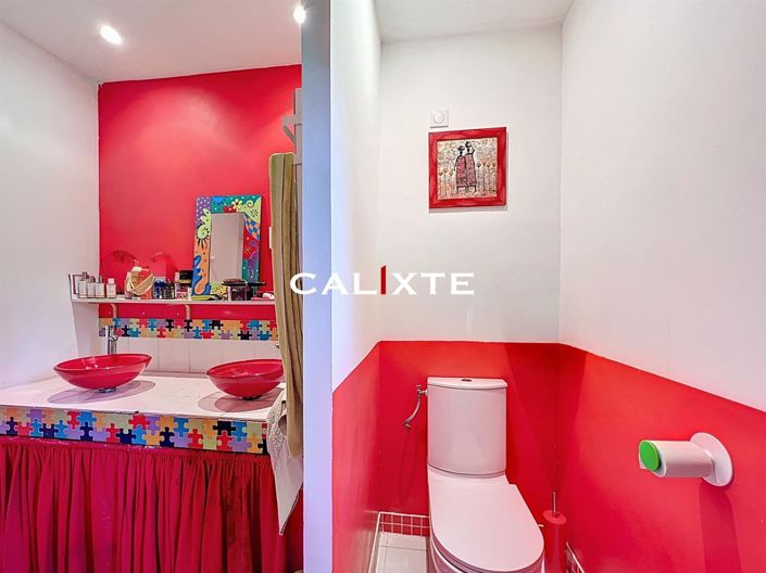 Image No.18-4 Bed House for sale