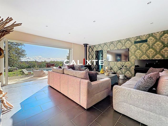 Image No.7-4 Bed House for sale