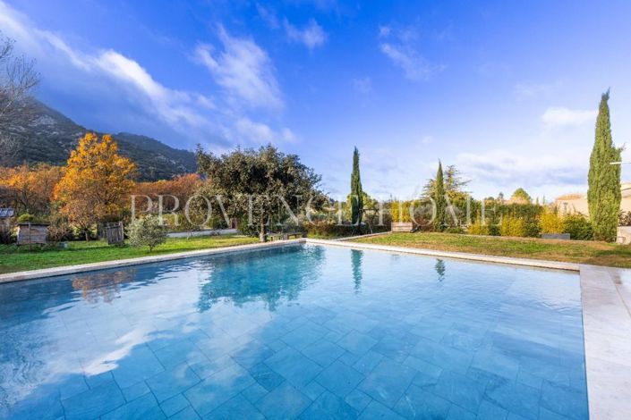 Image No.12-3 Bed House for sale