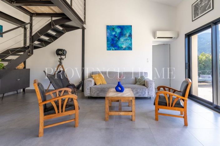 Image No.5-3 Bed House for sale