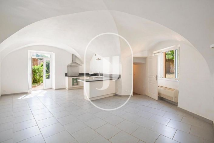 Image No.4-5 Bed House for sale