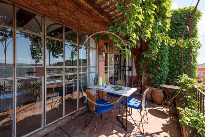 Image No.11-2 Bed House for sale