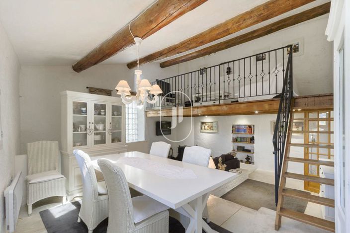 Image No.7-2 Bed House for sale