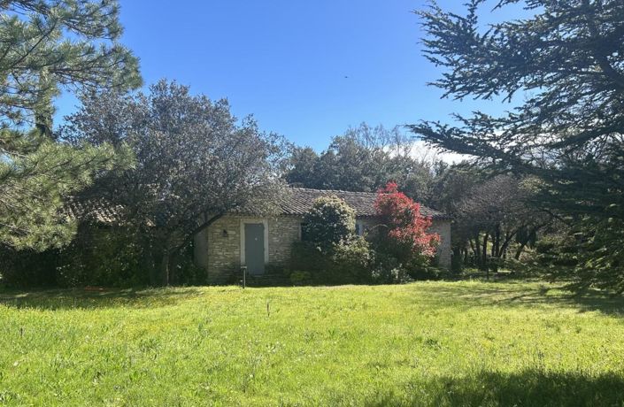 Image No.2-4 Bed House for sale