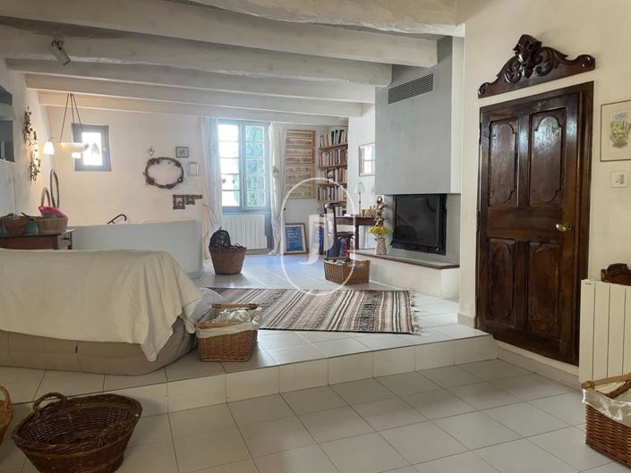 Image No.7-3 Bed House for sale