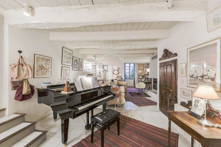 Image No.8-3 Bed House for sale