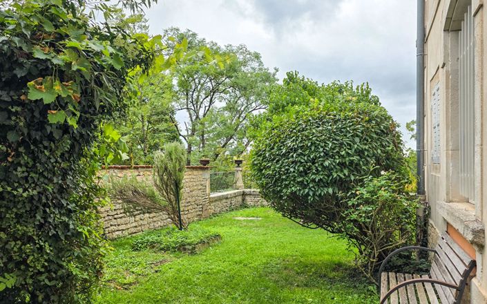 Image No.7-5 Bed House for sale