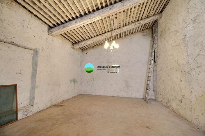 Image No.9-5 Bed House for sale