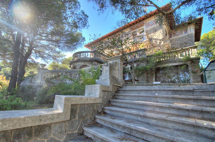 Image No.15-10 Bed House for sale