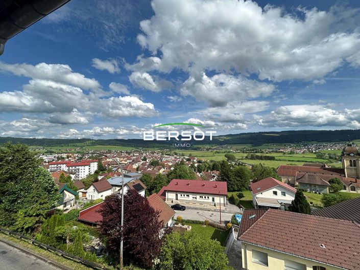 Image No.3-10 Bed House for sale