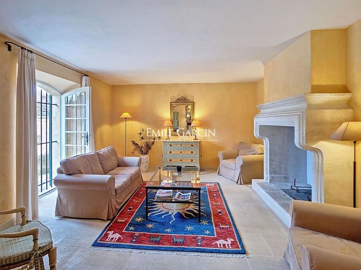 Image No.5-5 Bed House for sale