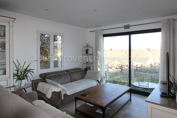 Image No.7-4 Bed Property for sale
