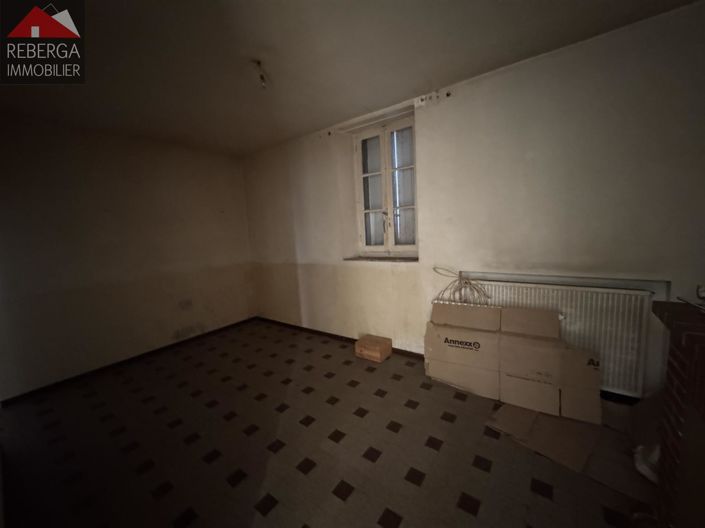 Image No.26-4 Bed House for sale