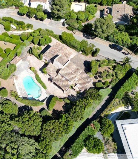 Image No.7-4 Bed House for sale