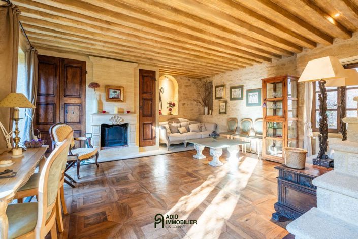 Image No.5-5 Bed House for sale