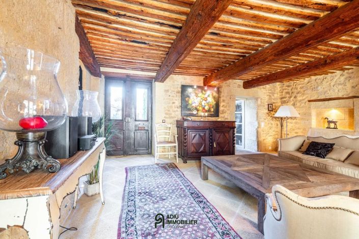 Image No.9-5 Bed House for sale