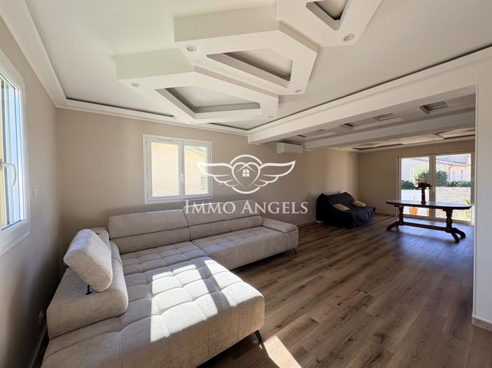 Image No.7-3 Bed House for sale