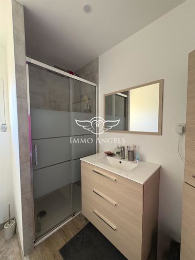 Image No.9-3 Bed House for sale