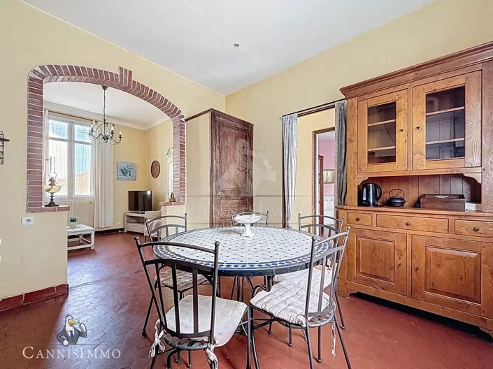 Image No.4-3 Bed House for sale