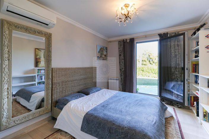 Image No.14-4 Bed House for sale