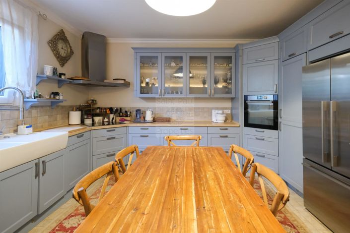 Image No.7-4 Bed House for sale