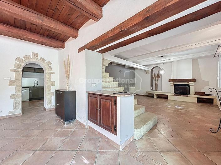 Image No.10-8 Bed House for sale