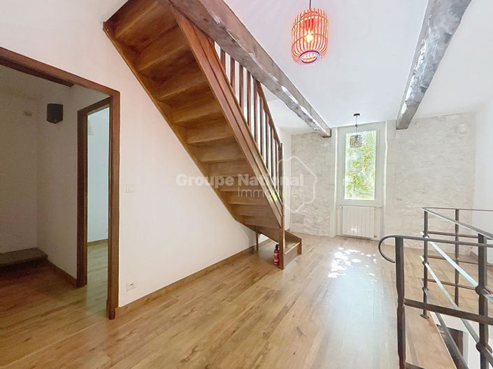 Image No.12-8 Bed House for sale