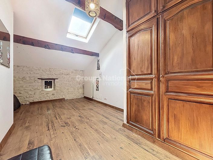 Image No.13-8 Bed House for sale