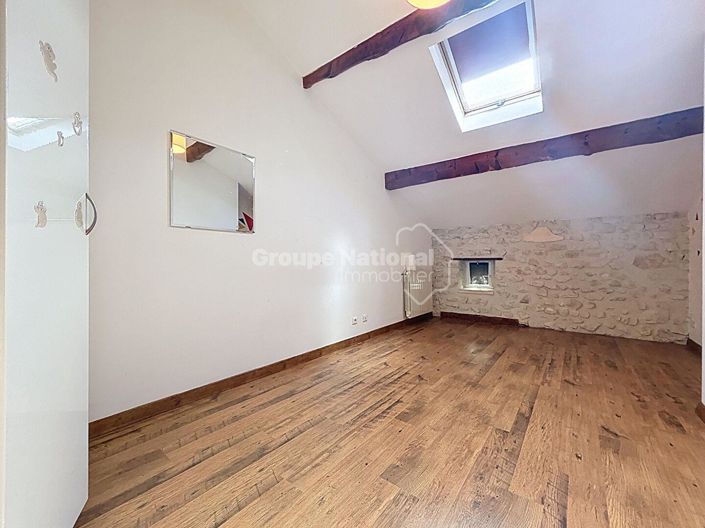 Image No.15-8 Bed House for sale