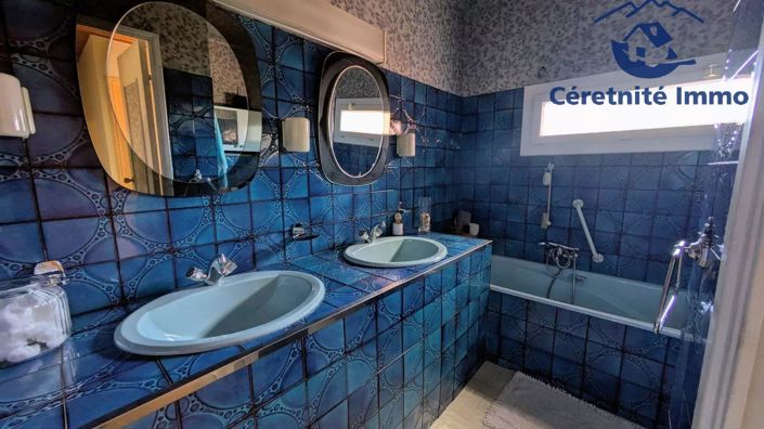 Image No.16-5 Bed House for sale