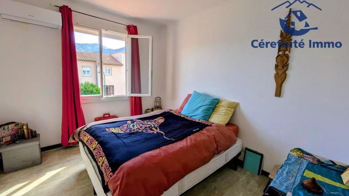 Image No.17-5 Bed House for sale