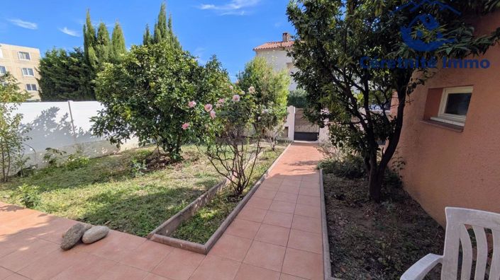 Image No.2-5 Bed House for sale