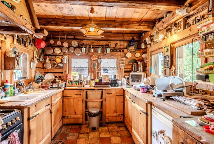 Image No.18-3 Bed House for sale