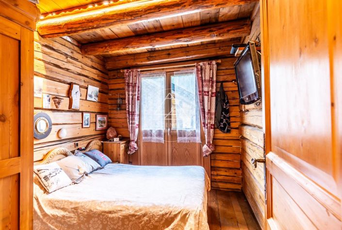 Image No.23-3 Bed House for sale