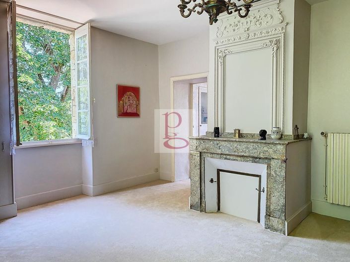 Image No.14-4 Bed House for sale