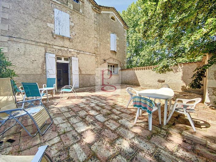 Image No.3-4 Bed House for sale