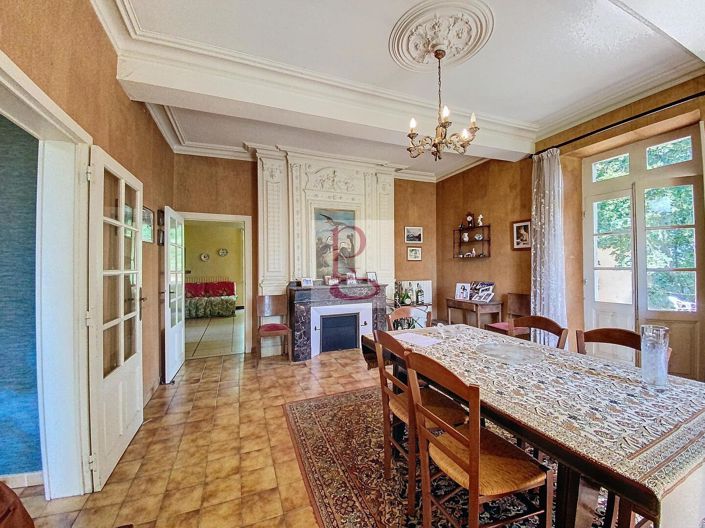 Image No.6-4 Bed House for sale