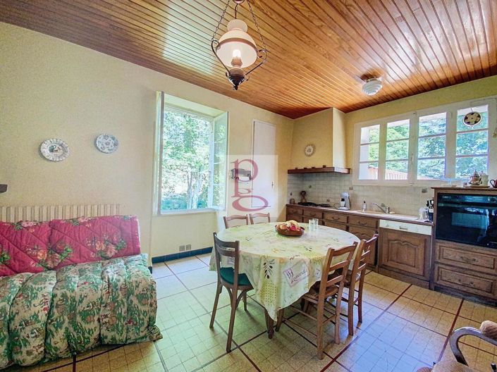 Image No.7-4 Bed House for sale