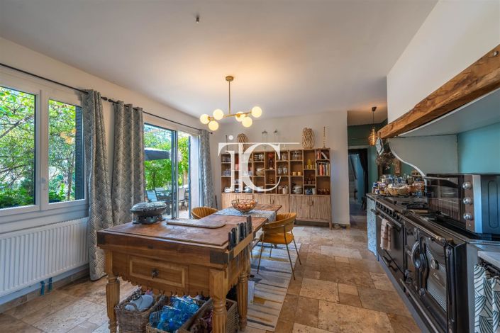 Image No.27-4 Bed House for sale