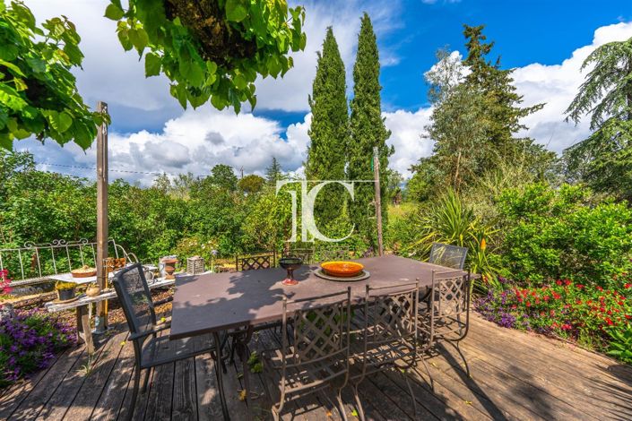 Image No.32-4 Bed House for sale