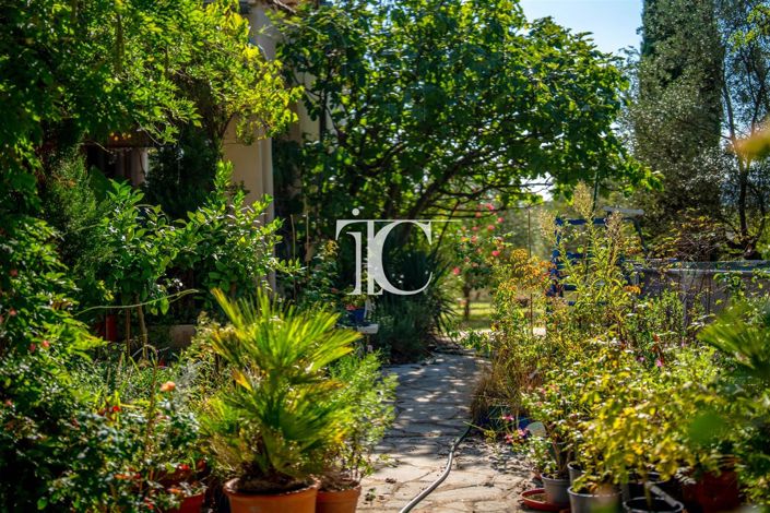 Image No.39-4 Bed House for sale